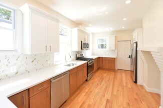 Building Photo - 309 Academy St