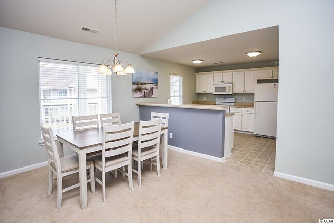 Foto del edificio - 121 Butkus Dr