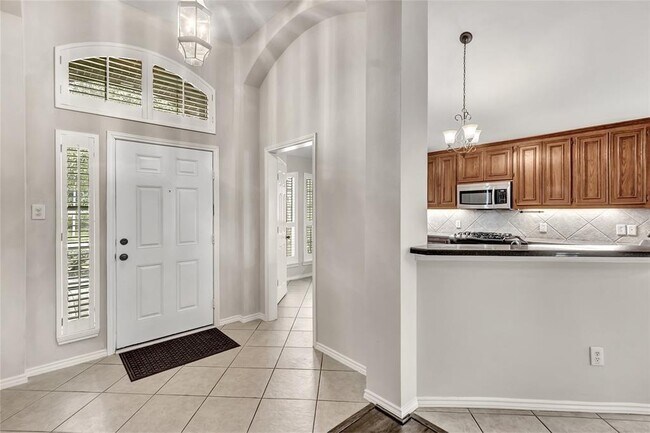 Foto del edificio - 15814 Finwood Ln