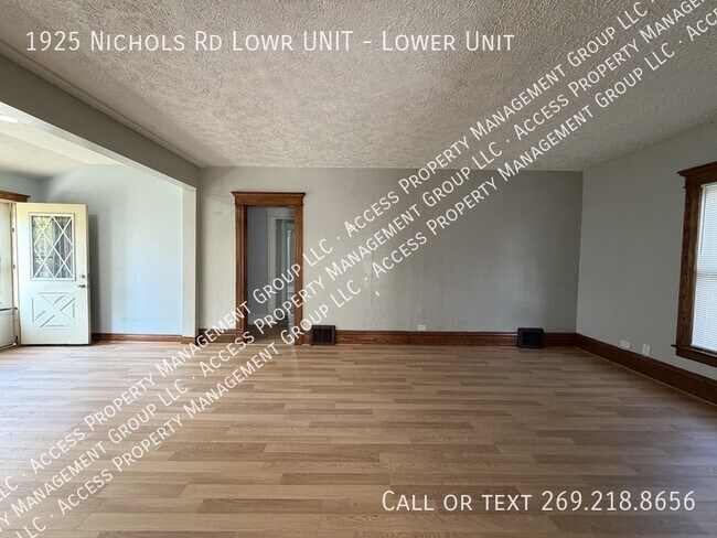 Foto del edificio - 1925 Nichols Rd