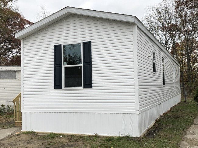 Building Photo - 2955 Dekalb St