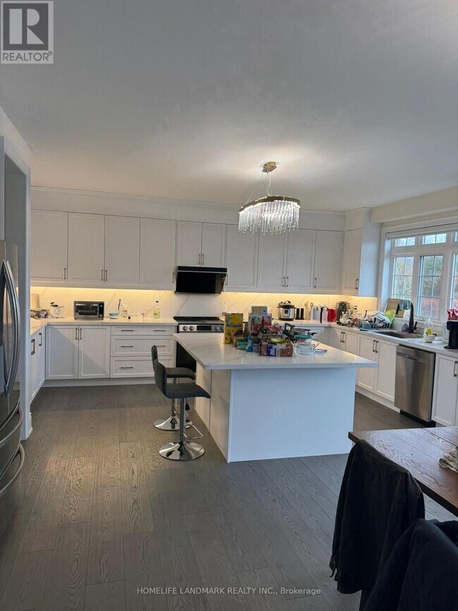 Photo du bâtiment - 187 Stormont Trail