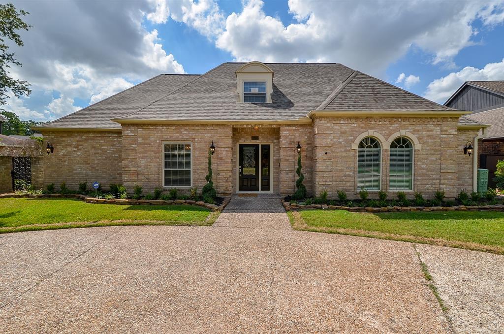 Primary Photo - 15727 Walkwood Dr