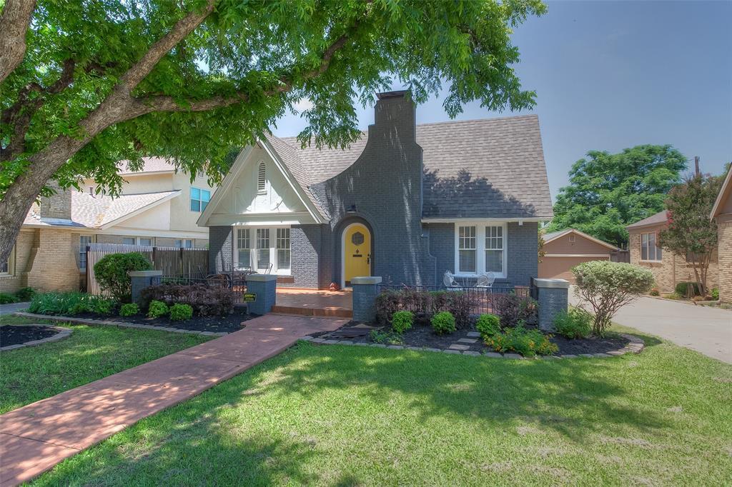 Foto principal - 2528 Cockrell Ave