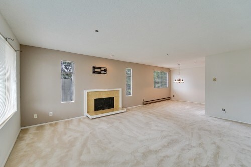 Building Photo - Lynnwood Estates Condo - 2 bedrooms