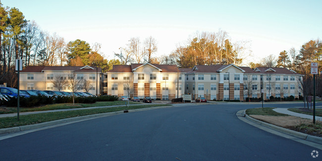 Popla Manor Apartments - Poplar Manor Apartments