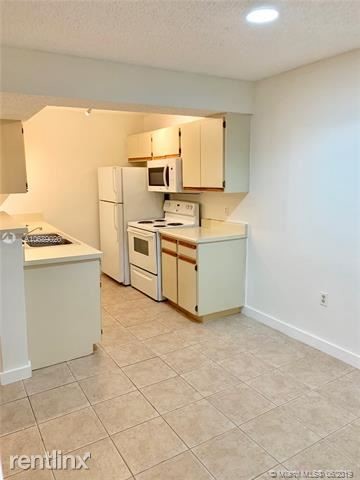 Building Photo - 15551 SW 104th Terrace