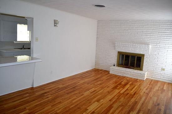 Foto del edificio - 2528 St Francis Ave