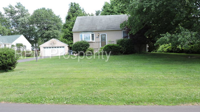 Primary Photo - 4557 Grandview Ave