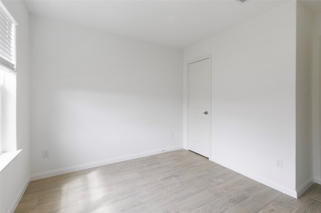 Foto del edificio - 8115 Vacek Meadows Loop