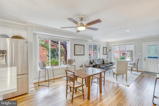 Foto del edificio - 113 E Taylor Run Pkwy