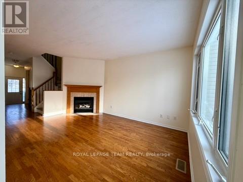 Building Photo - 206 Claridge Dr