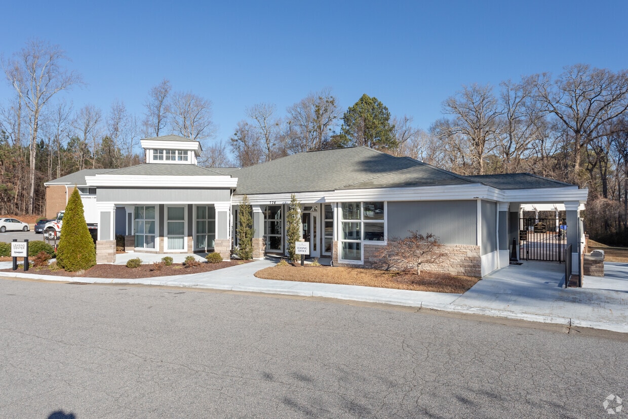 Tiffany Square 774 Tiffany Blvd Rocky Mount, NC Apartments for Rent