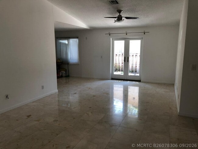 Foto del edificio - 2608 SW 45th St