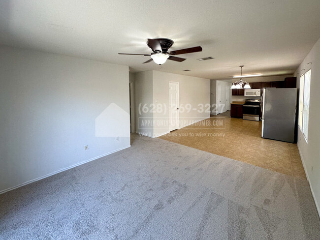 Building Photo - 5636 Liberton Ln