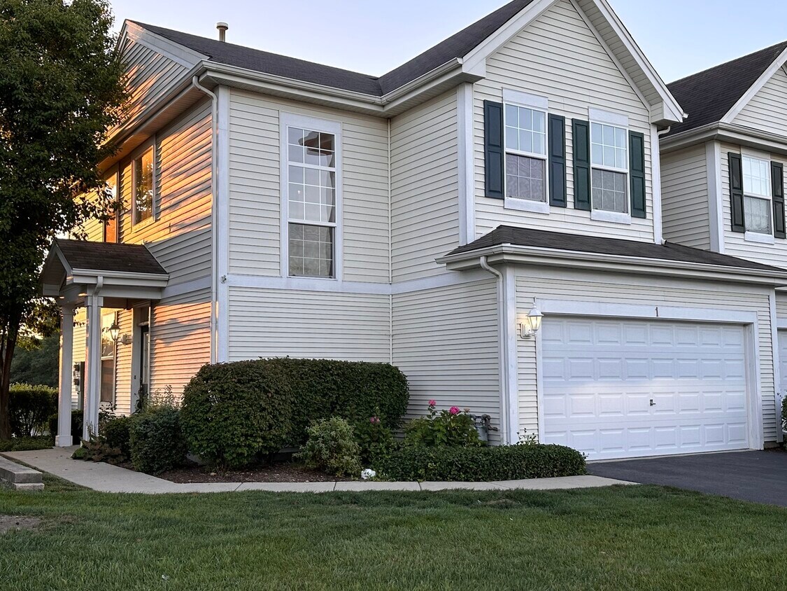 Foto principal - 1410 Reserve Ln