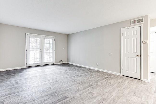 Building Photo - Parkside Sandy Springs