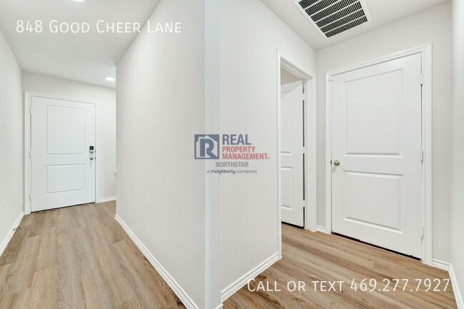 Building Photo - 848 Good Cheer Ln