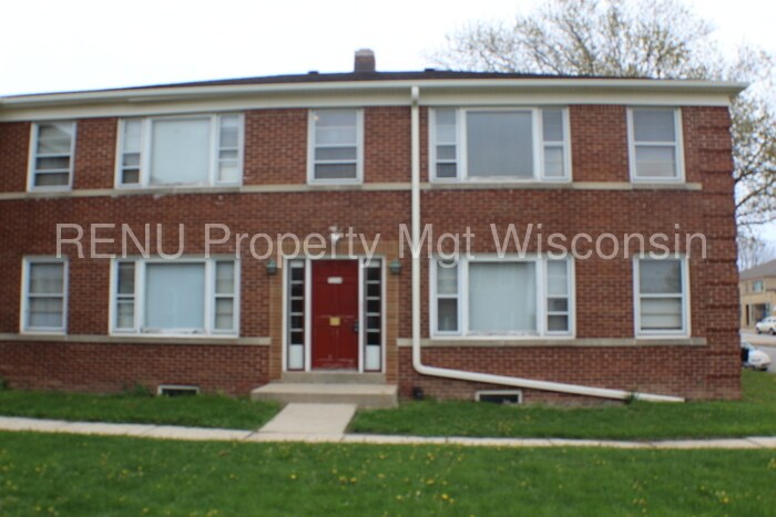 Primary Photo - 7234 W Burleigh St