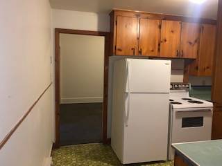 Primary Photo - 68 E Main St