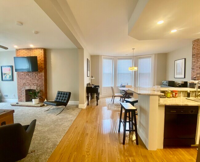 Building Photo - 480 Orchard Ave