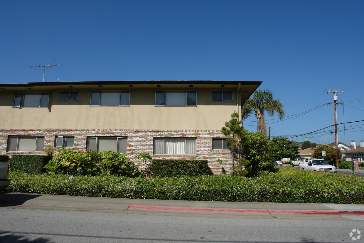 Foto del edificio - 101 28th Ave