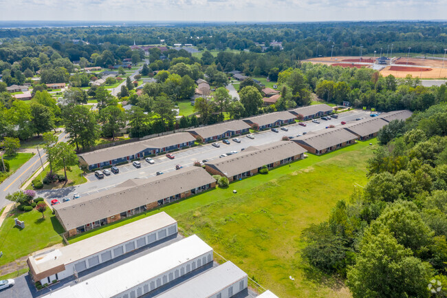 Aerial Photo - Stonehenge Apt