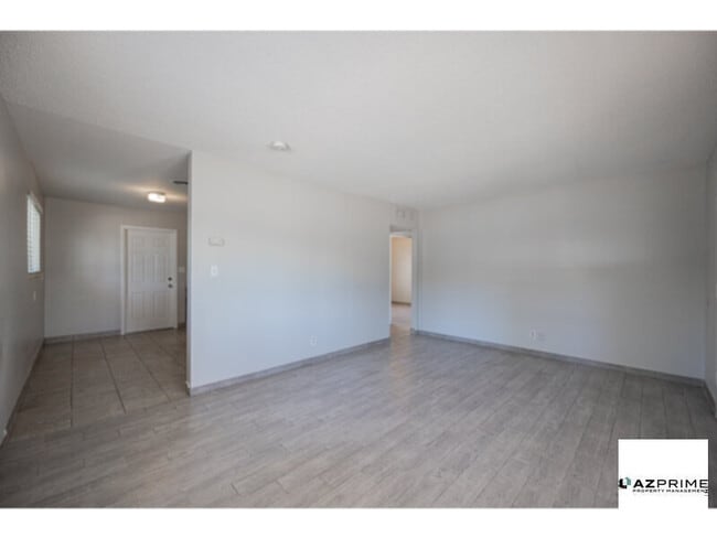 Building Photo - Discover this Beautifully updated 2/1 Apar...