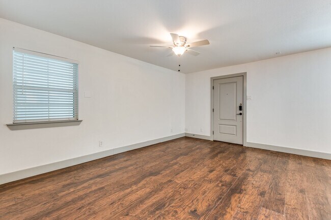 Foto del edificio - 4633 Fairmount St