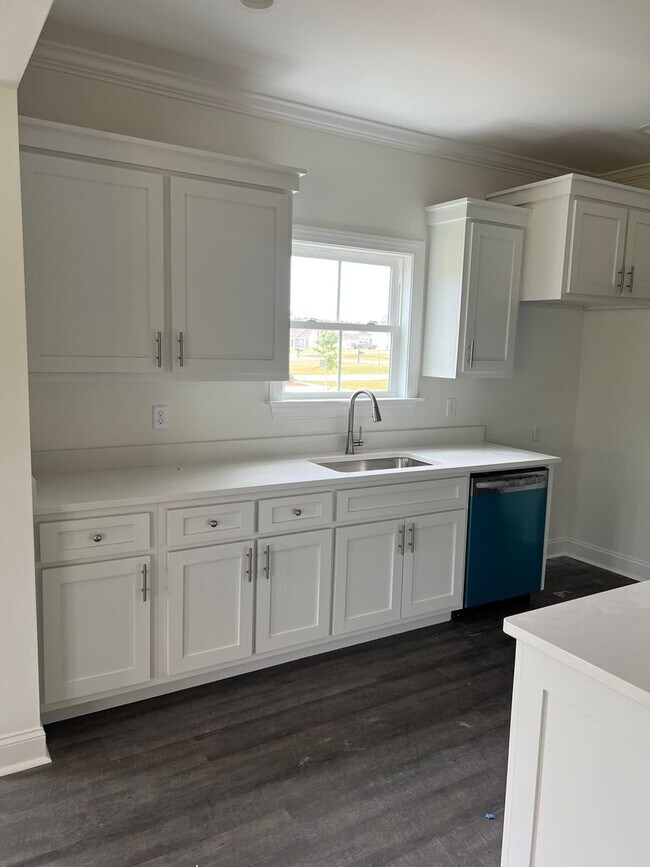 Foto del edificio - 138 Blue Oak Wy