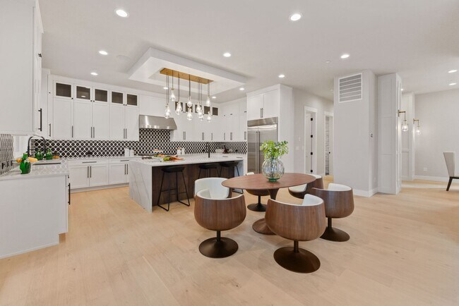 Foto del edificio - 3204 116th Ave NE