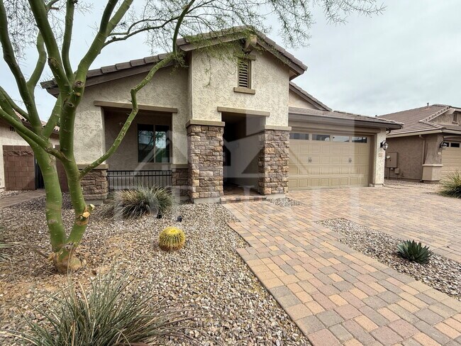 Foto del edificio - 244 E Prescott Dr