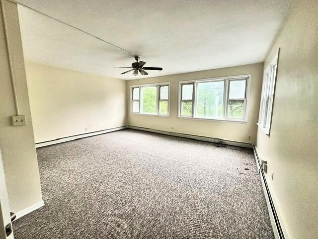 Foto principal - 956 John F. Kennedy Blvd