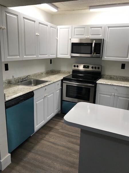 Foto principal - 1076 N Hiatus Rd