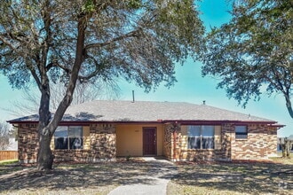 Building Photo - 1137 Harvest Hill Cir