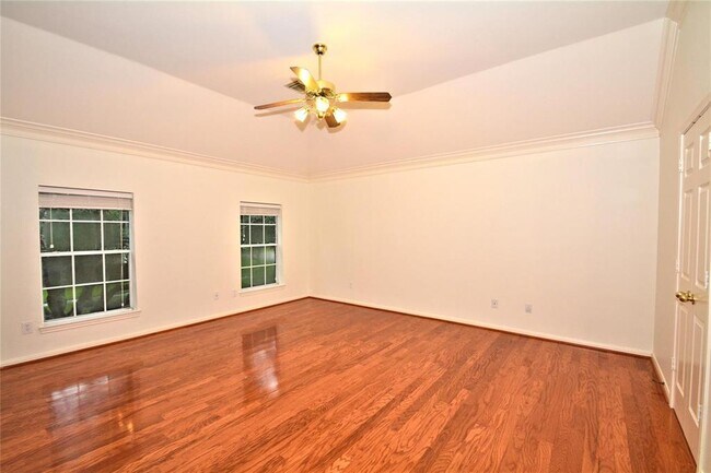 Foto del edificio - 17315 Marigold Dr