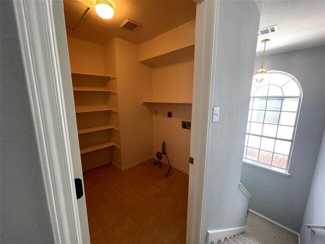 Building Photo - 3621 Bratton Heights Dr
