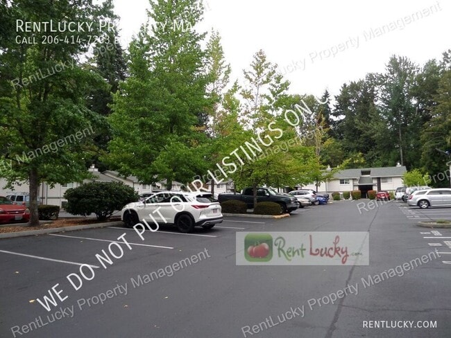 Building Photo - 420 S 321st Pl