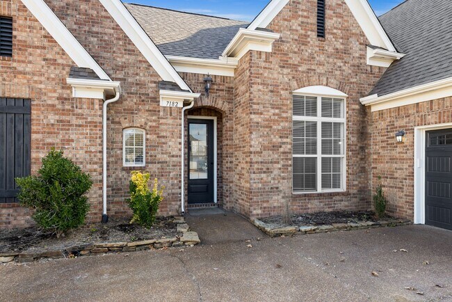 Foto del edificio - Completely Renovated 4bd/2ba in Olive Branch