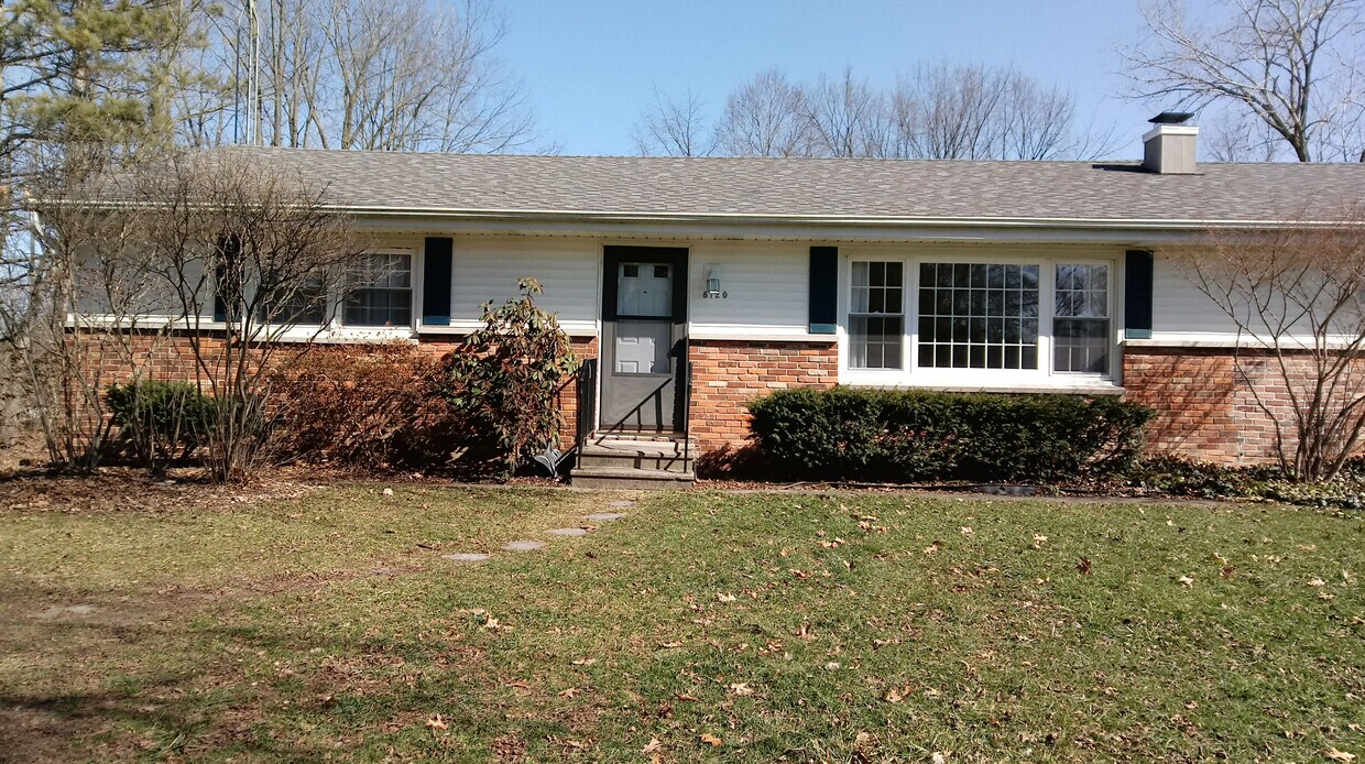 Primary Photo - 8120 4 Mile Rd