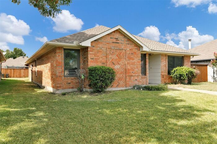 Foto principal - Charming 3BR Home in Mesquite ISD