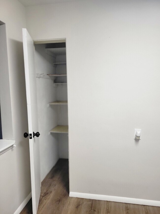Foto del edificio - 922 S 74th St