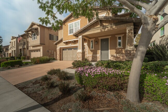 Building Photo - 251 Santa Susana Rd