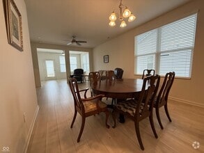Building Photo - 4879 Larkspur Dr