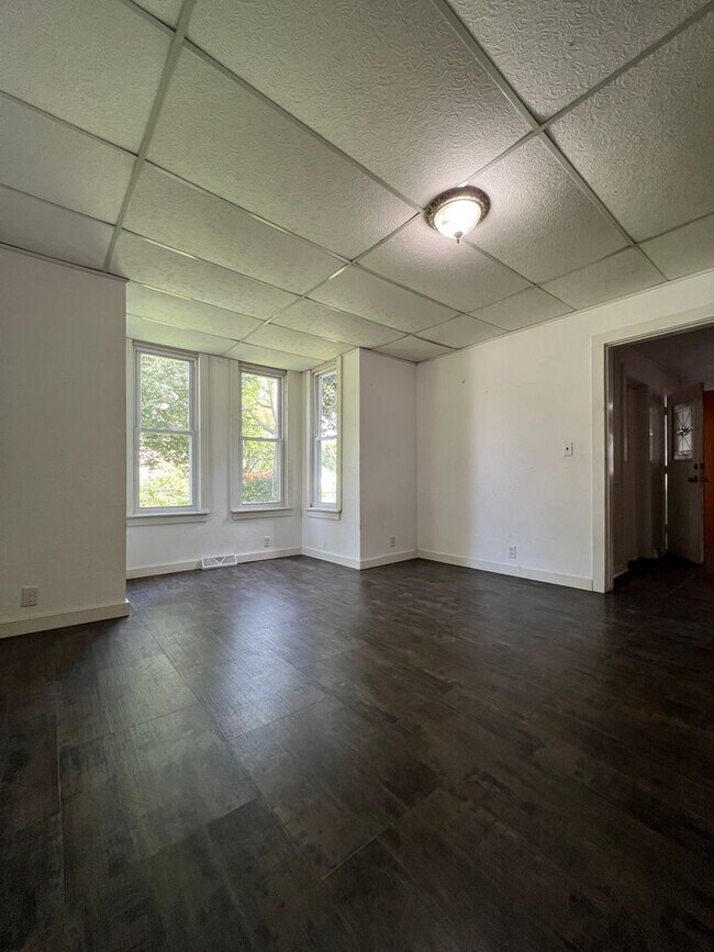 Foto del edificio - 824 Johnson St