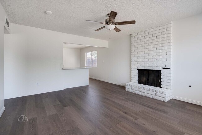 Foto del edificio - 1716 3rd St