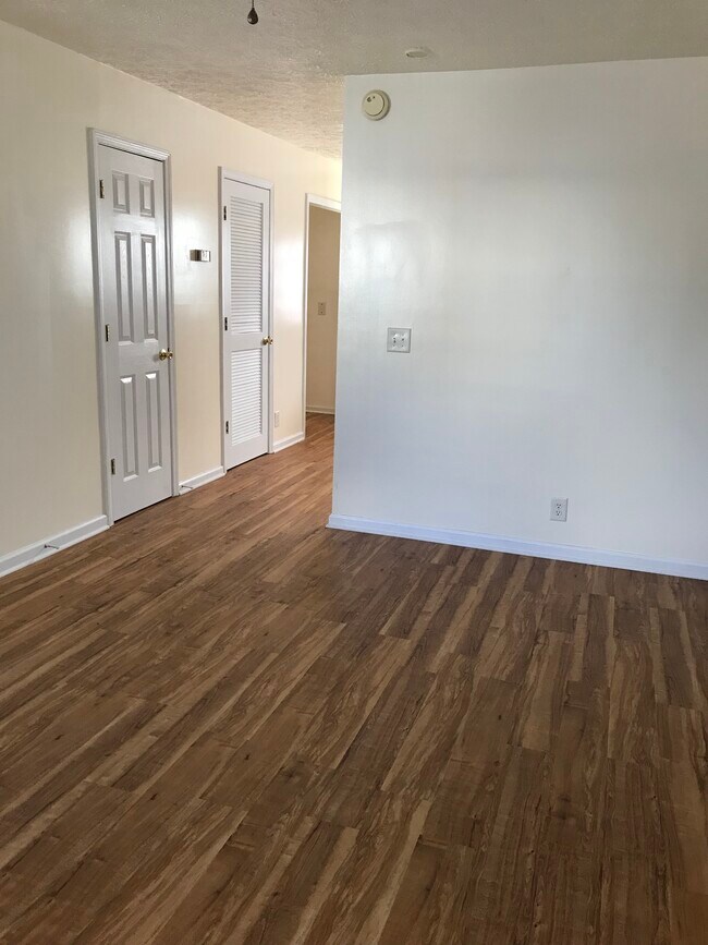 805 Mark Street, Franklin, KY 42134 Townhome Rentals in Franklin KY