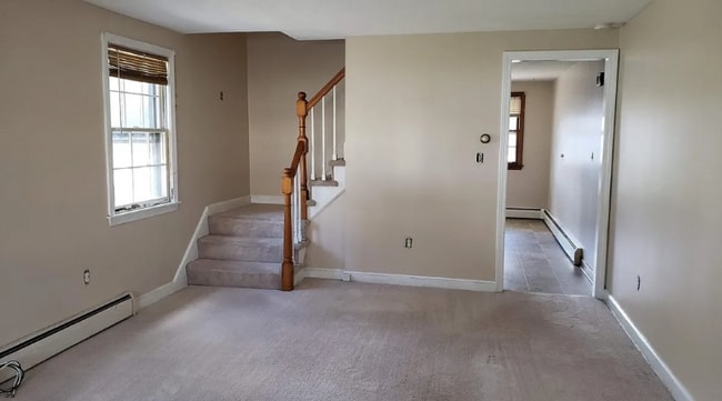 Foto del edificio - 51-53-53 Whiting Rd