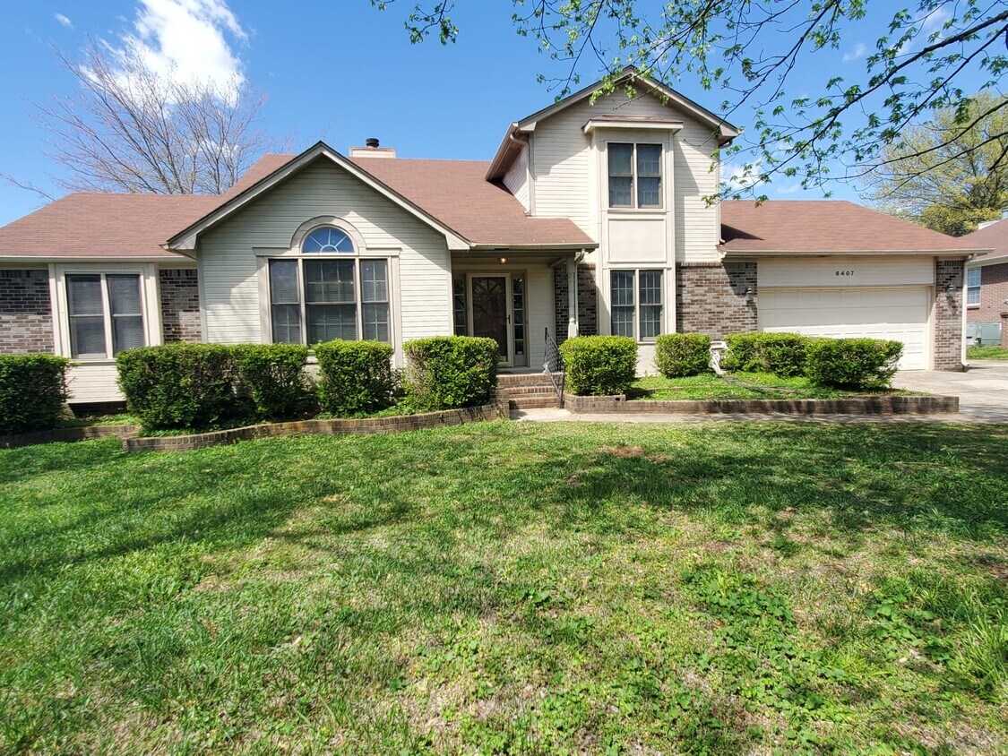 Primary Photo - 6407 Thistle Ln NW