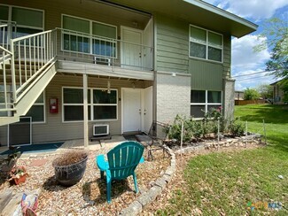 Building Photo - 112 Lady Bird Ln